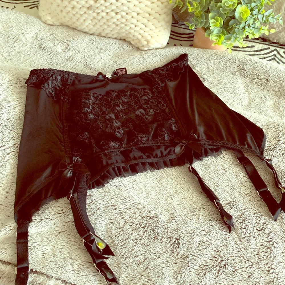 Victoria Secret garter belt